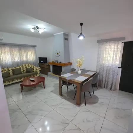 Garyfallia's House