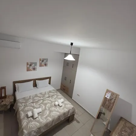 Garyfallia's House