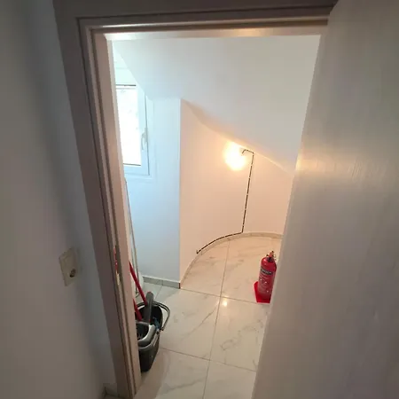 Апартаменты Garyfallia's House Korifasion